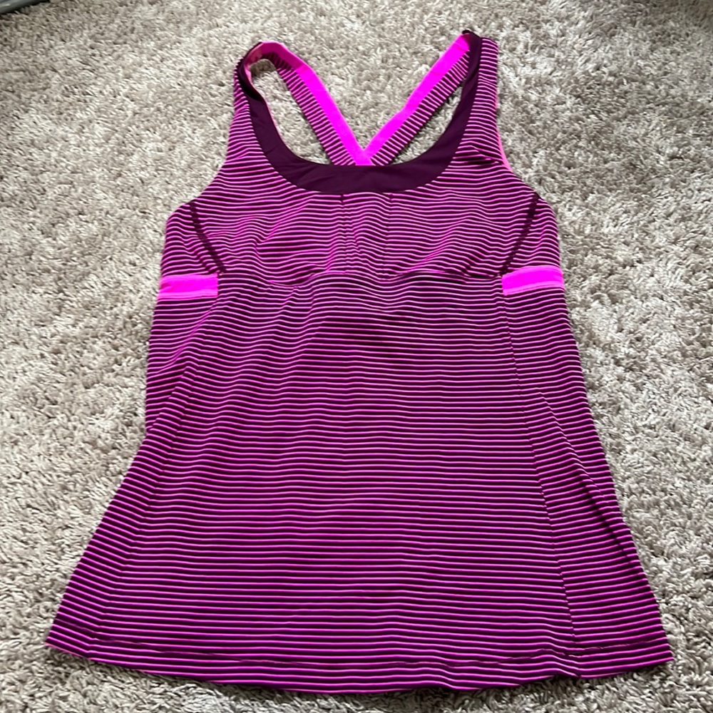 Lululemon top - Picture 1 of 4